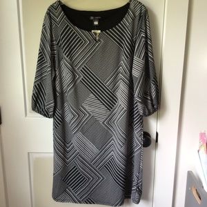 Love Cameron, Geometric Design, Dress (lined), 2X